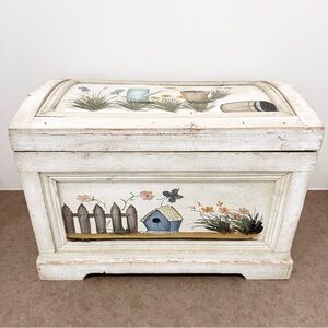 Hand Painted Big Wooden Storage Chest Trunk Garden Scene Vintage 17 X 12 X 10.5”